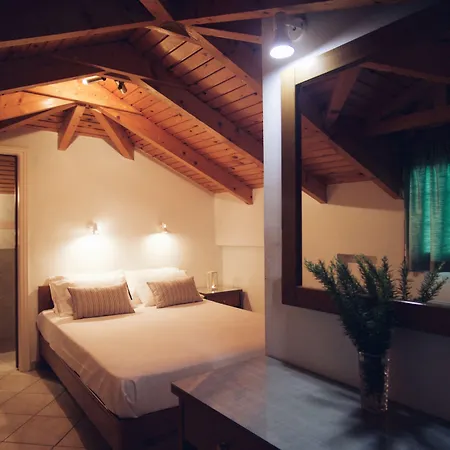 Spiros Family Apts Laganas