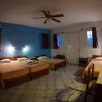 Spiros Family Apts شقة لاغاناس