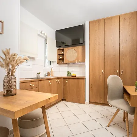 Spiros Family Apts Apartment *