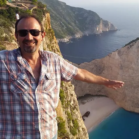 Spiros Family Apts Laganas