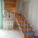 Spiros Family Apts *