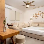 Spiros Family Apts Laganas
