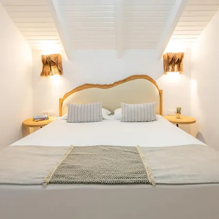 Spiros Family Apts Апартаменты