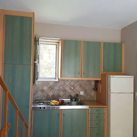 Spiros Family Apts דירה