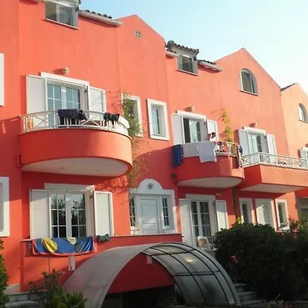 Spiros Family Apts * לגאנאס