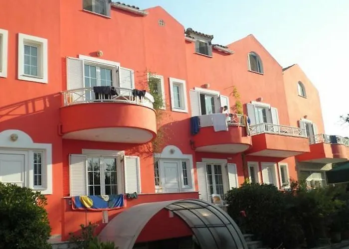 Spiros Family Apts * Laganas
